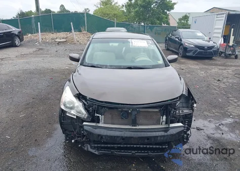 2013 Nissan Altima 2.5 z USA, uszkodzony, nr VIN 1N4AL3AP6DC216583